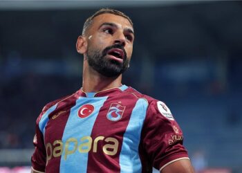 جماهير فنلندا تترقب ظهور محمد صلاح مع طرابزون سبور وسط تساؤلات بشأن النجيل الصناعي