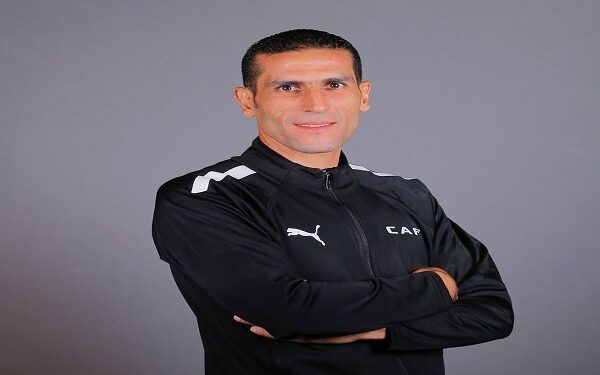 محمود ناجي حكمًا لمباراة الأهلي والقناة في الدوري المصري