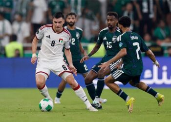 السعودية تتوج بكأس الخليج «خليجي 27» بثنائية أمام الإمارات